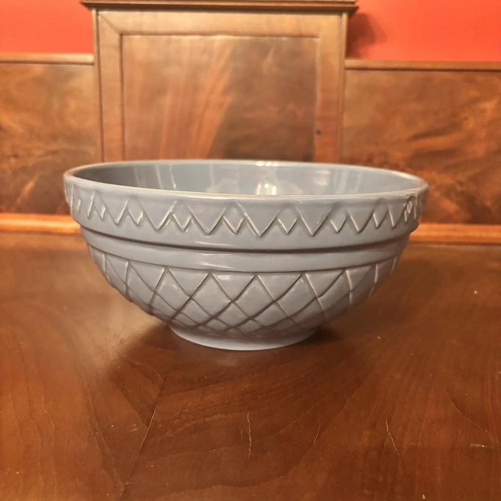 Unmarked vintage gray